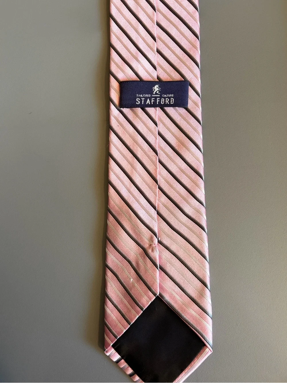 Stafford- Pink Striped Men’s Necktie